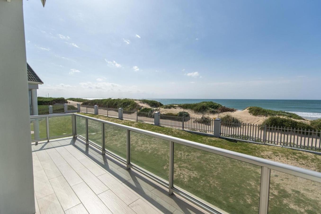 Luxury On The Beach بورت اليزابيث المظهر الخارجي الصورة